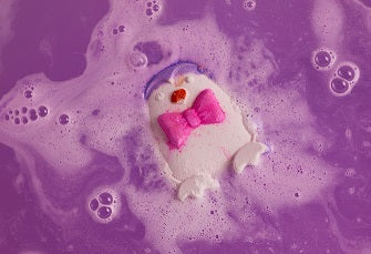 penguin_bath_bomb_hero_2023_ 1