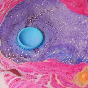 eggs_on_legs_bath_bomb_hero_2024_1